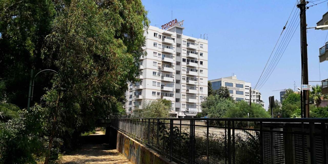 The Bridge-House Apartment Nicosia Exteriör bild